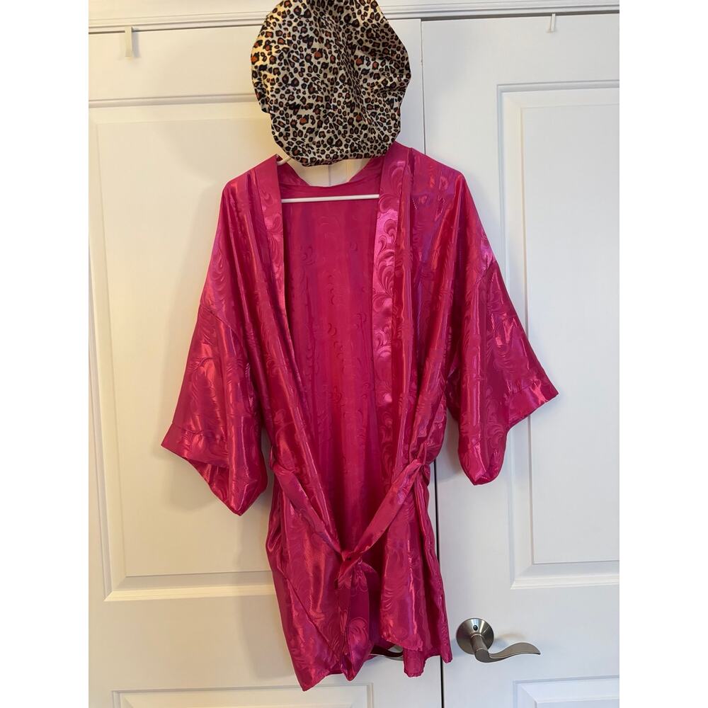 vintage Delicates brand pink satin robe OSFA